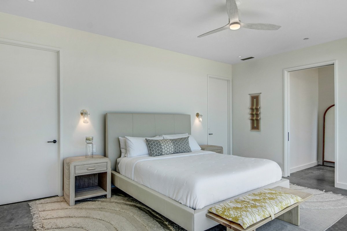 Chalk Hill 360° gallery image 3