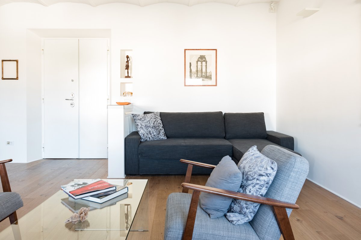 Casa Marisetta—Contemporary Apartment in Historic Building