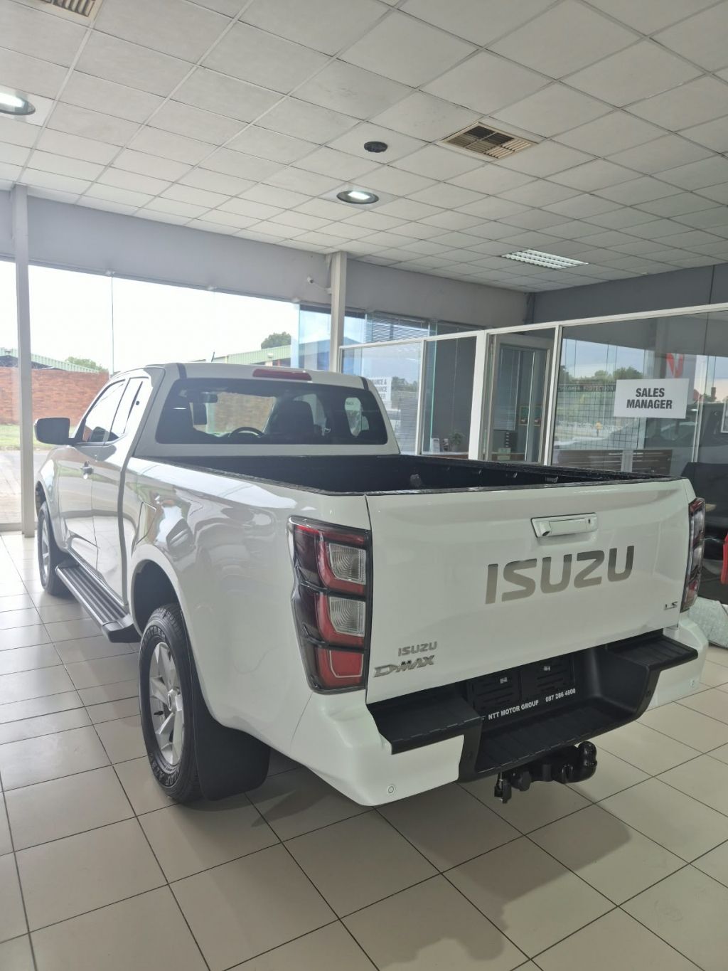 Used car gallery