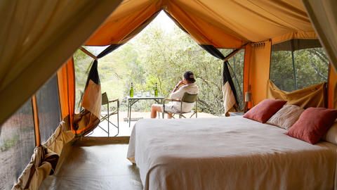 Porini Giraffe Camp - Guest tent