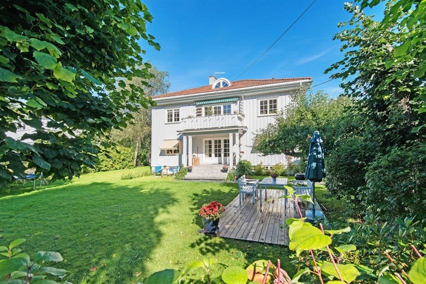 Beautiful house with garden in central Oslo