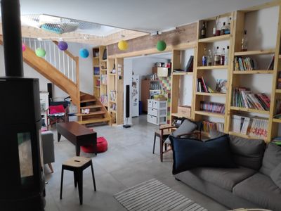 10 pers, 4 ch, 6 lits, tram, gare