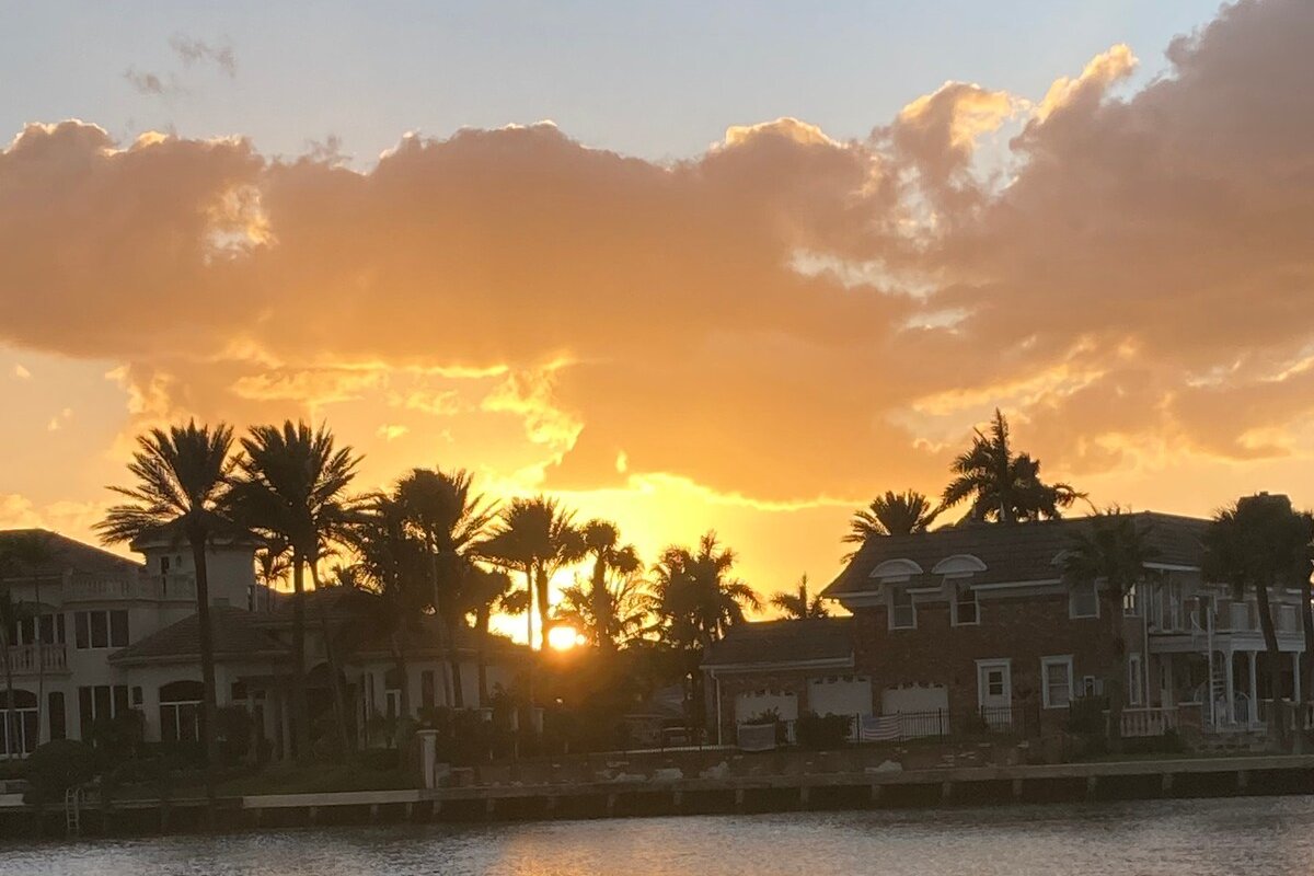 Beach Resort Villa M on Ocean +Intracoastal Side gallery image 4