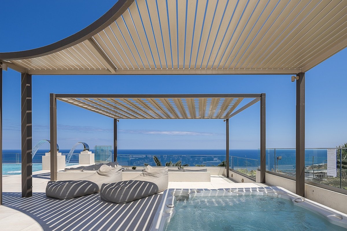 Villa Belle, Sea Views & Sunset Magic by etouri gallery image 5