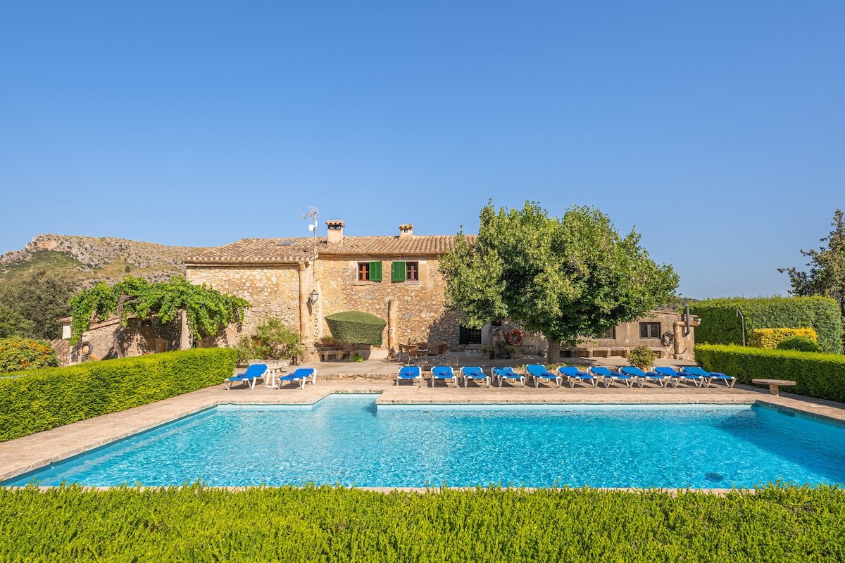 Can Faveta gallery image 2