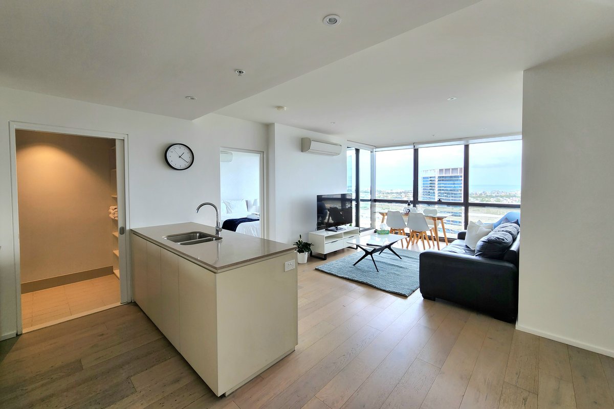 Classic 3 Bedroom with Lovely River & Bay Views