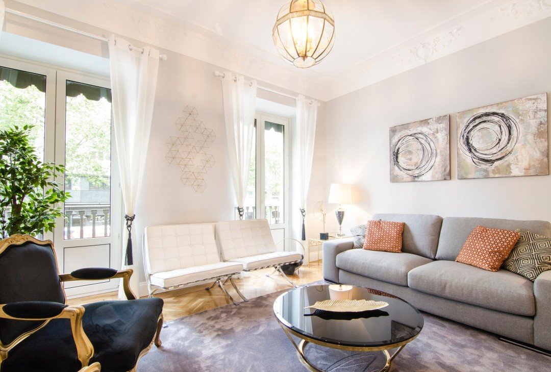 Stunning & Stylish 4BD 3BTH – City Center-Atocha