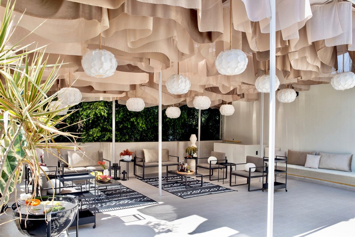 Condesa Rooftop Villa ·9BR· Stylish Designer Stay gallery image 3