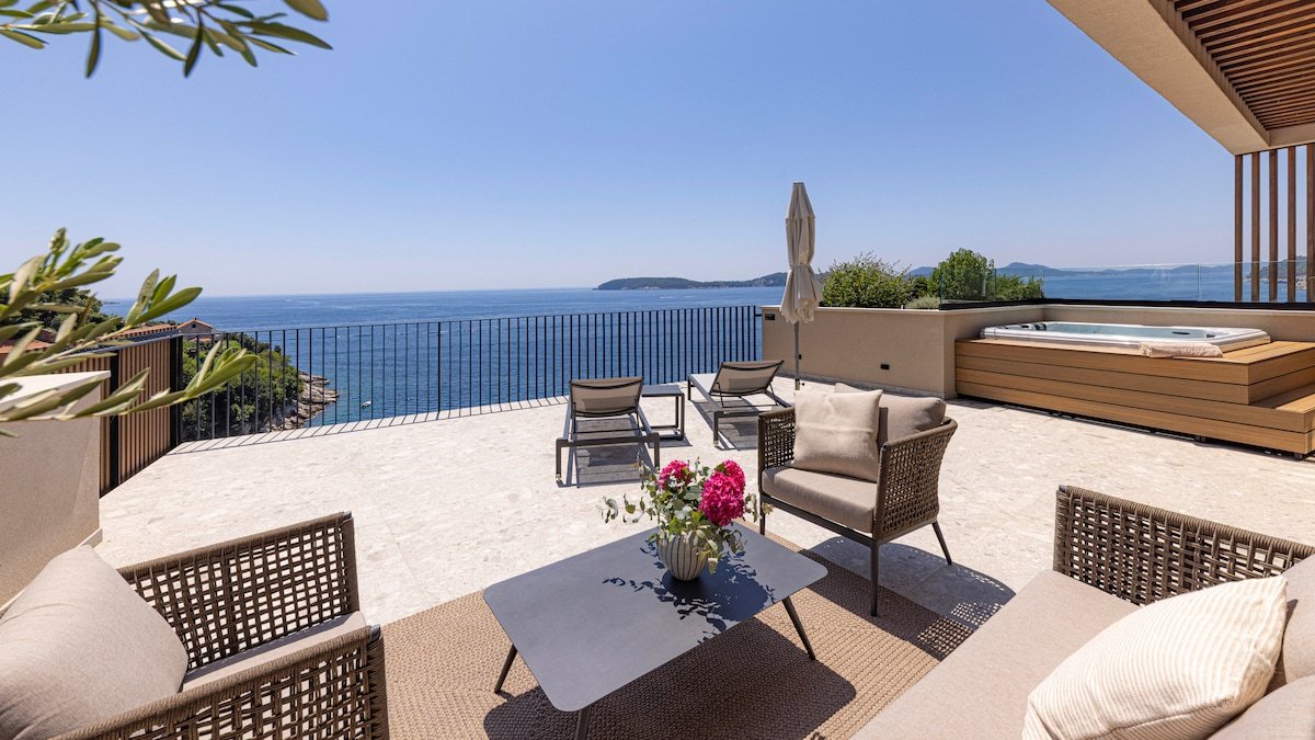 Gym, Sauna, Beach, Spa | Villa Eleven Excelsior gallery image 4