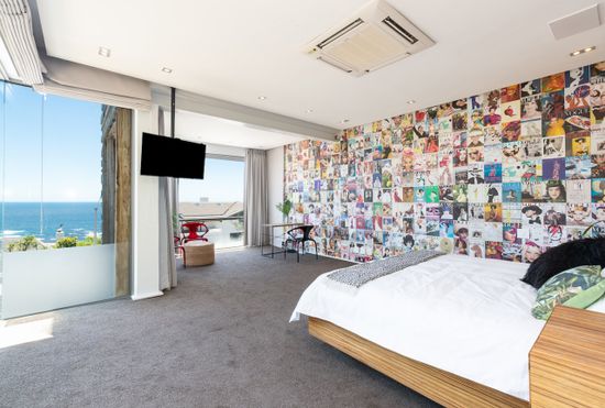 Photo 4 of Villa Karuna accommodation in Clifton, Cape Town with 6 bedrooms and 6 bathrooms