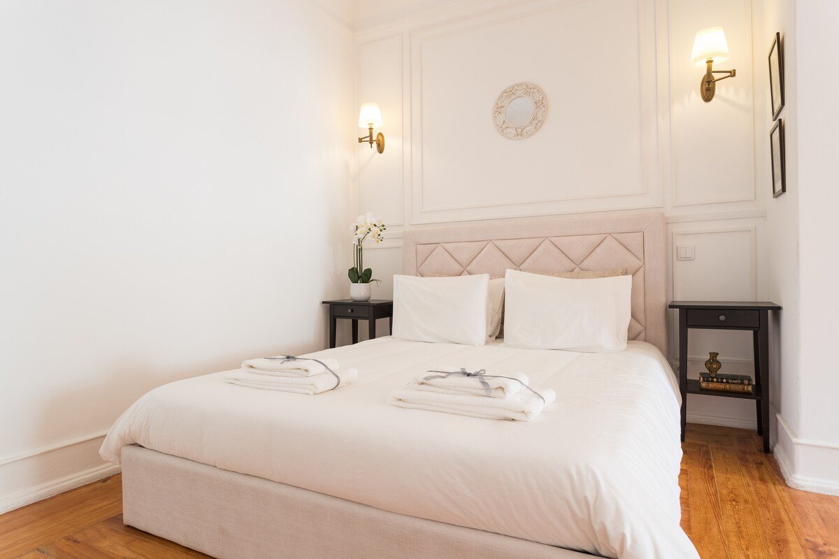 AMAZING 6 Rooms Apartment in heart of Metropolis gallery image 4