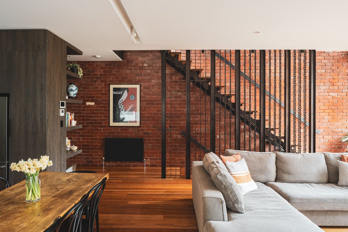 Fantasic AO location – First week discount!