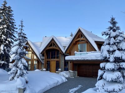 Mountain home w/ ski access & hot tub