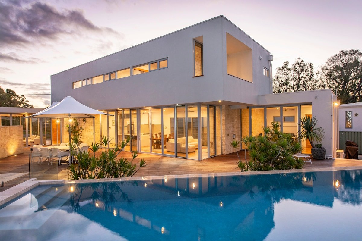 Cinque gallery image 2