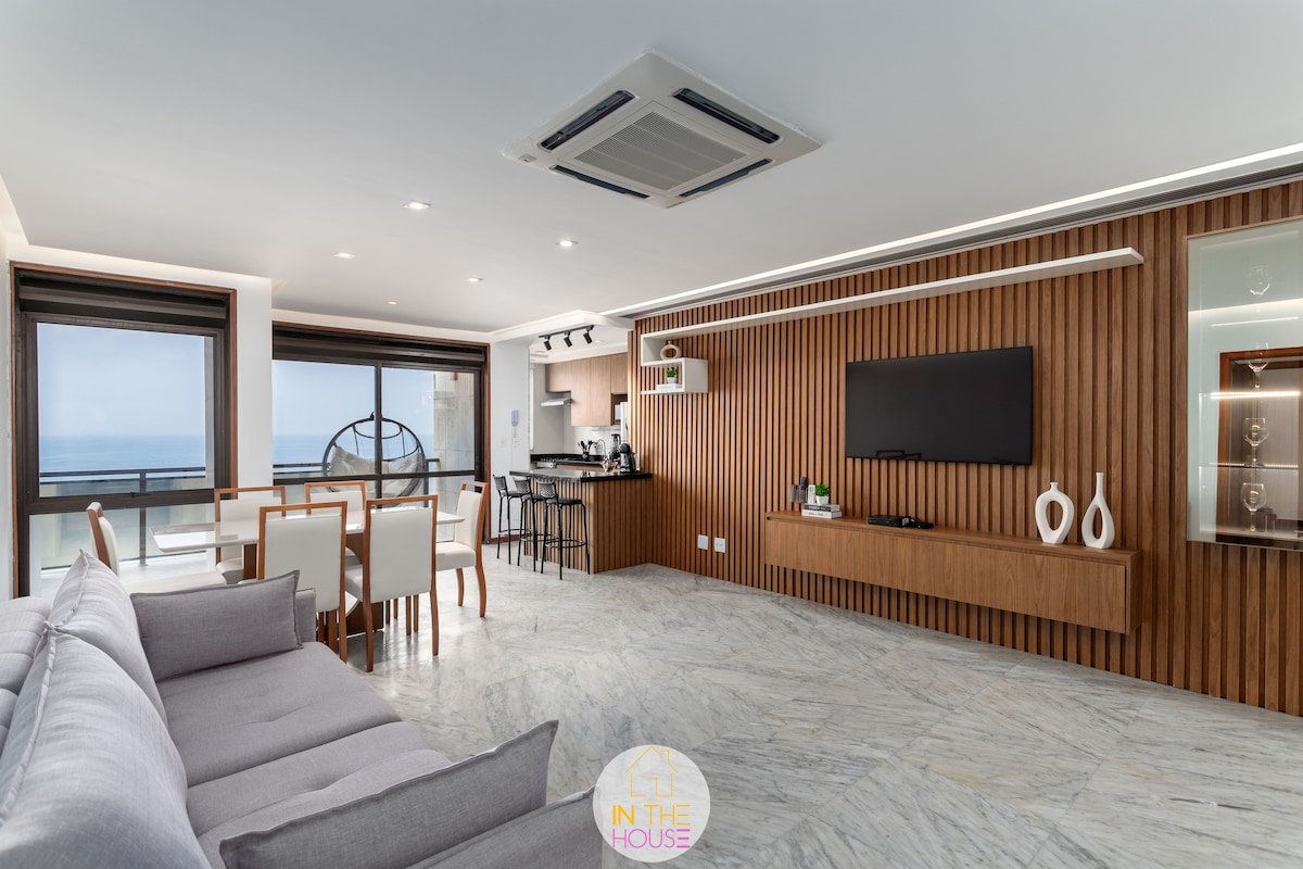 Luxury SEA Front View of Dois Irmãos Hill Ipanema gallery image 3