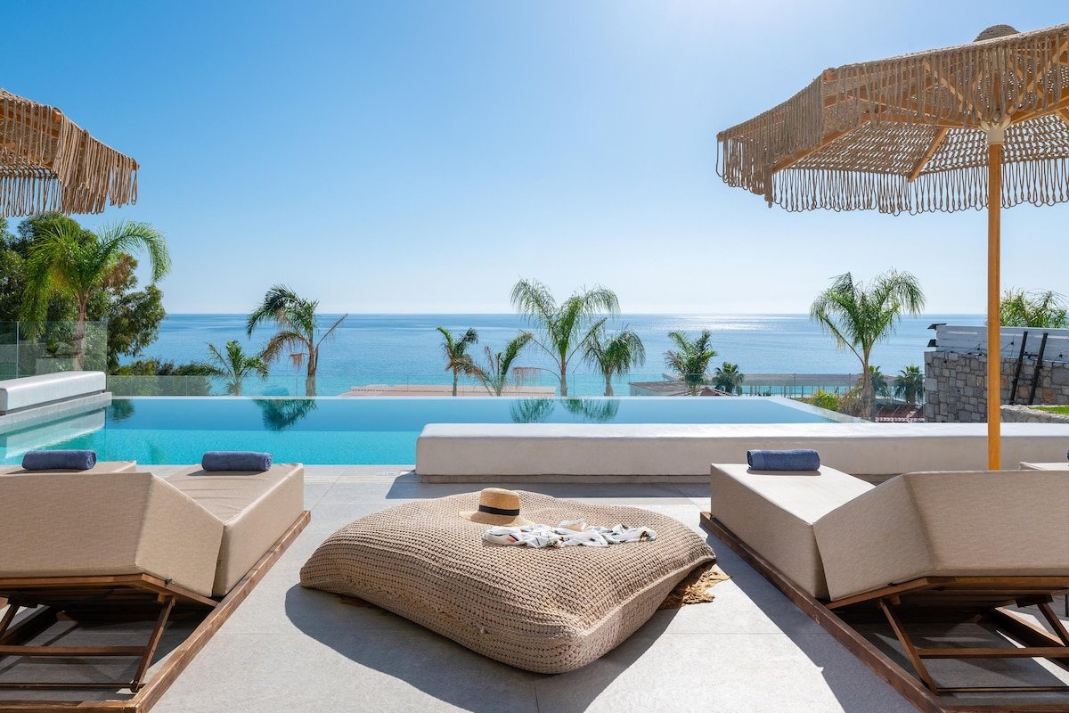 Lido Blue Villa gallery image 2