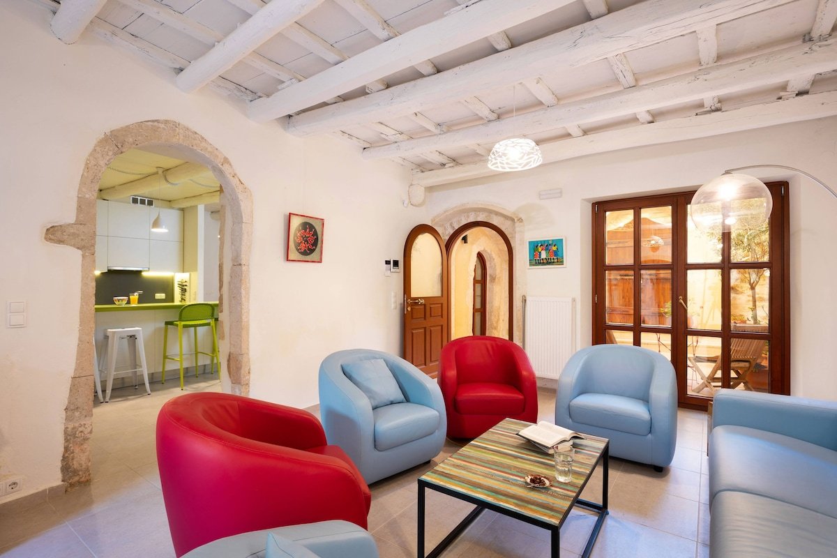 Villa in Rethymno Old Town w/Private Pool & BBQ gallery image 5