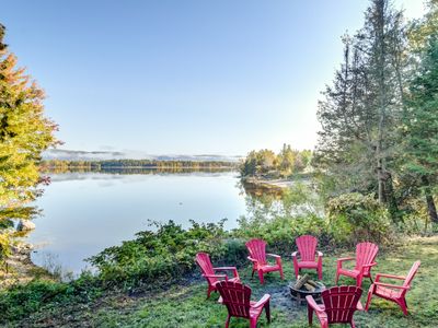 Sprawling Riverside Retreat with HotTub & Sauna