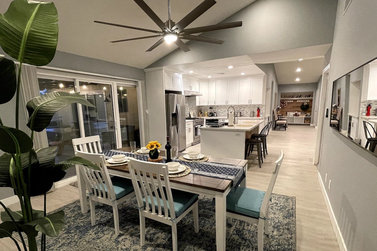 Peaceful Pool in 4BR w/ BBQ, Patio, and Near Strip gallery image 4