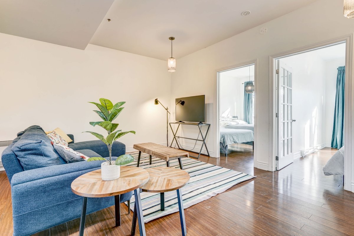 Private & Spacious Stay close to Lively Nightlife