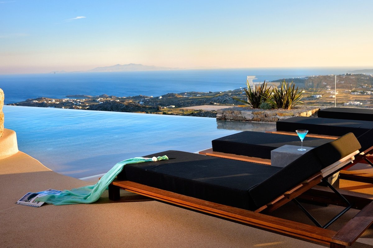 Villa Alabaster by Mykonos Rocks gallery image 3