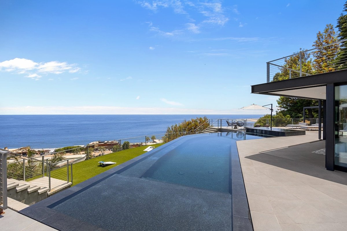 Malibu Oceana Bleu by Stay Awhile Villas gallery image 4