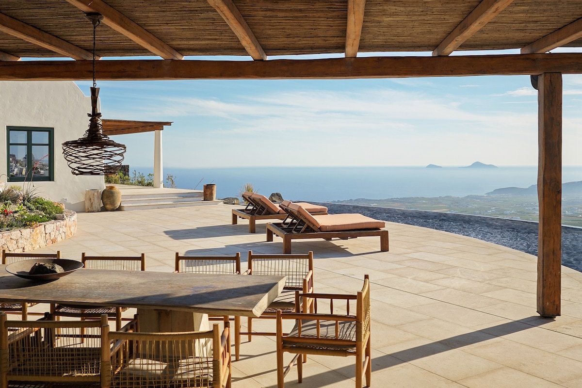 Vivera Villa Santorini gallery image 3