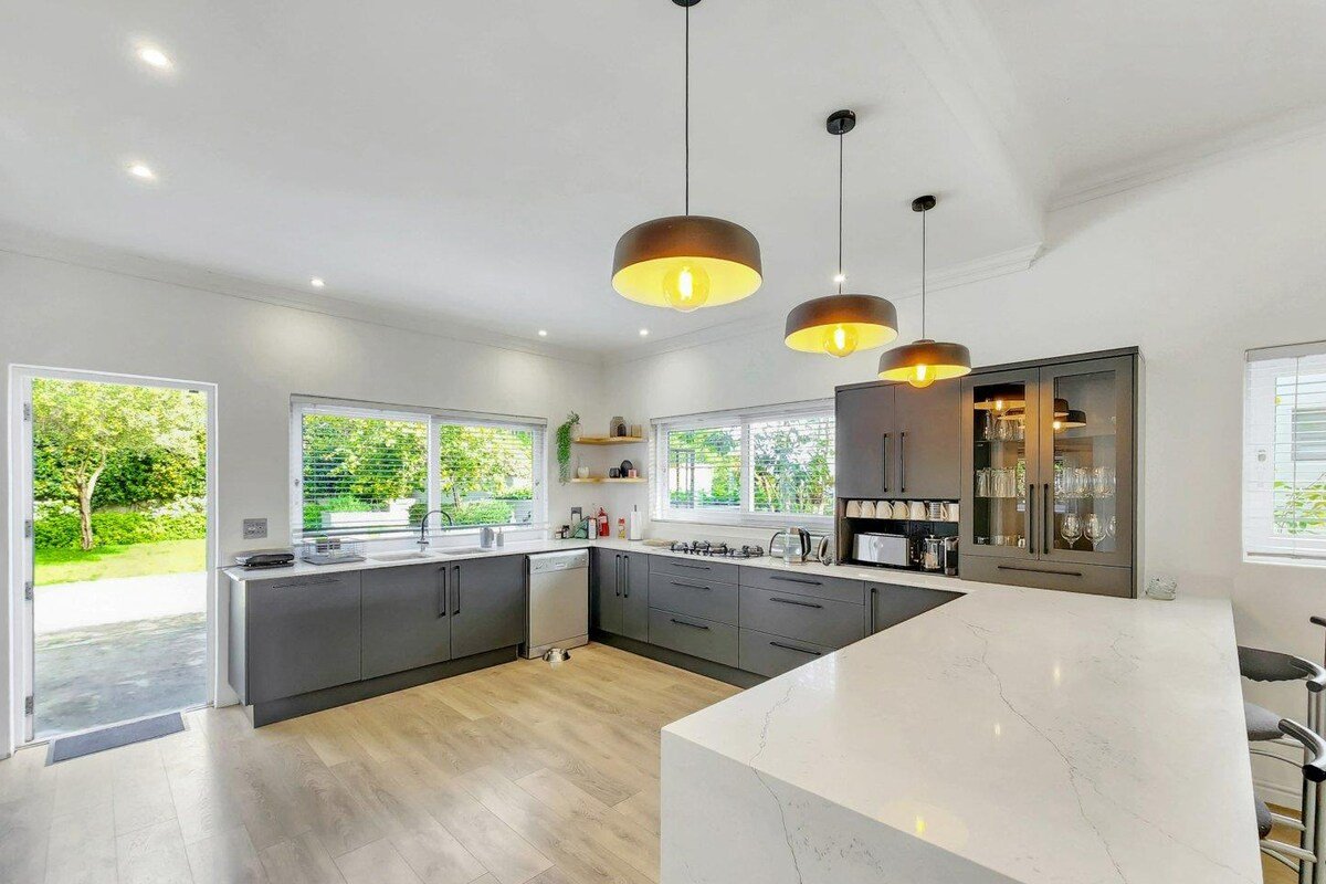 Sublime Seascapes gallery image 5