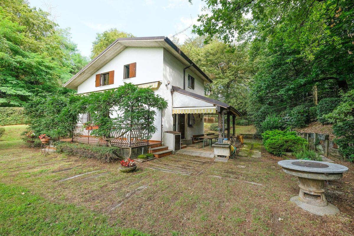 Villa nel bosco gallery image 2