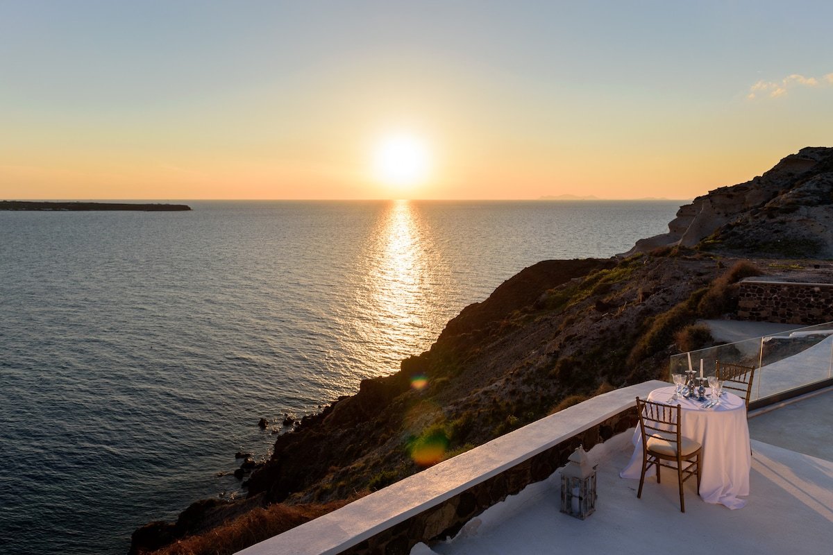 Ode Oia Sunset Villa gallery image 4