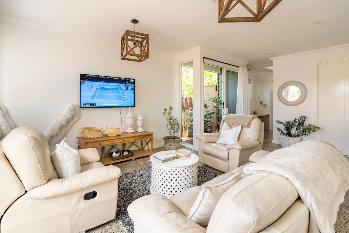 The Olive tree House *alluvionproperty. au gallery image 5