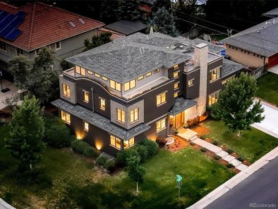 Huge LUX Family Home with Roof Deck, Chef’s Dream