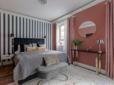 Celebrity A-List Cool LuxXe Nomads Families Haven