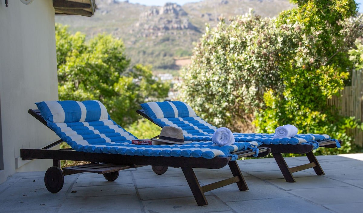 Hout Bay | Private Exclusive Estate with Pool gallery image 4