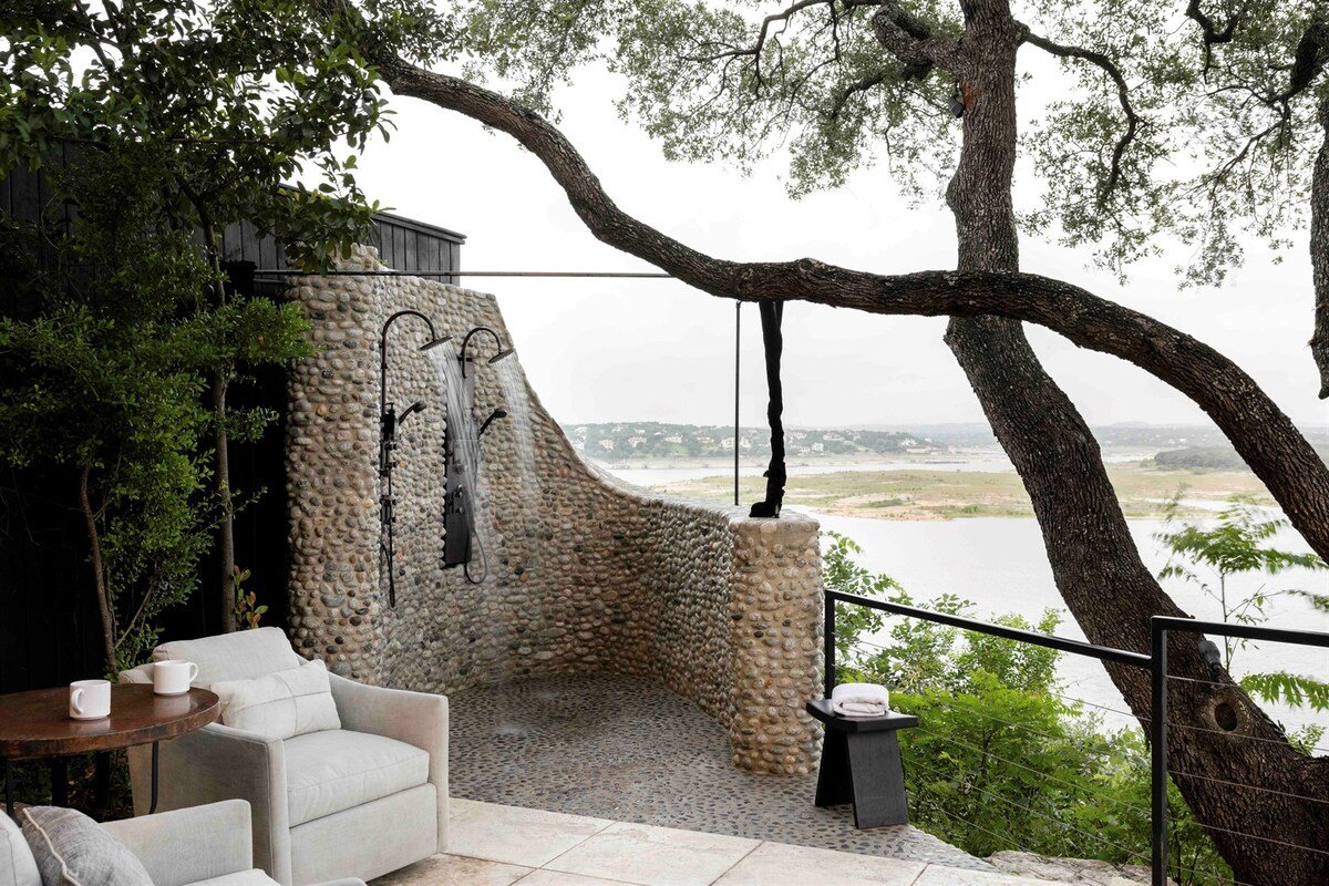 AustinTeton’s Sunset Cliff Resort on Lake Travis gallery image 4