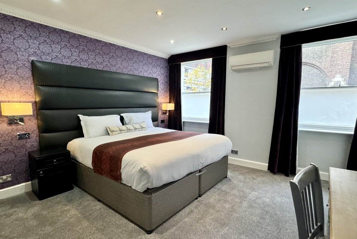 2 Bed/3 Bath New Flat, Patio, AC gallery image 5