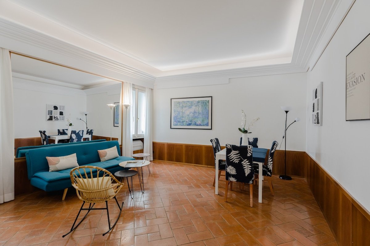 Luxury apartment in Trevi Fountain gallery image 2