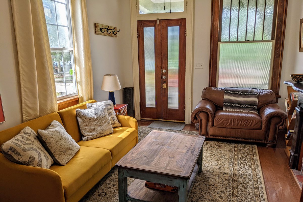 The Okra Inn Iberville- Streetcar in sight