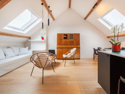 Fully renovated 3 bedroom duplex near the forest