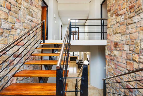 Photo 5 of Villa Waves accommodation in Camps Bay, Cape Town with 4 bedrooms and 4 bathrooms