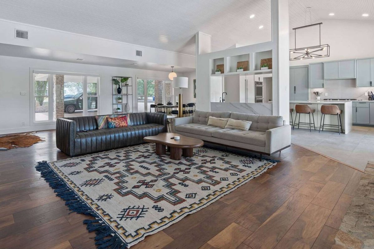 Upstay Luxury Golf Course Retreat w/ Pool & Patio