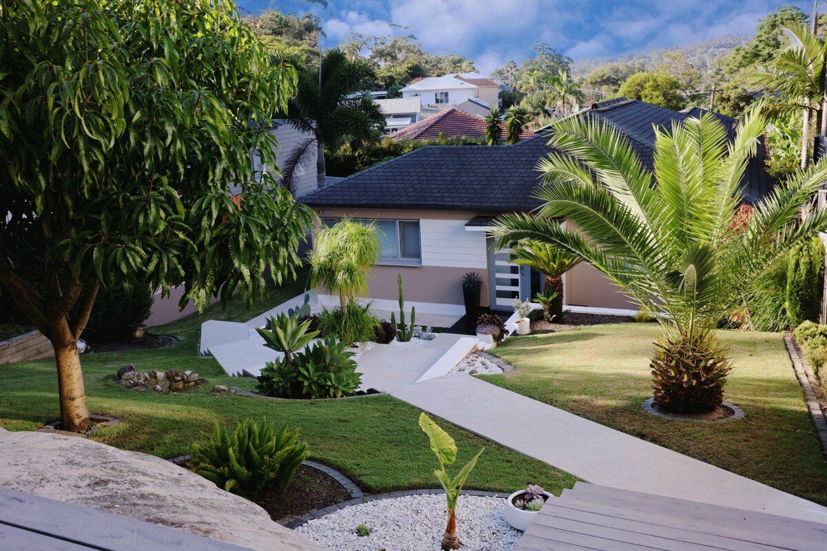 More like a holiday resort! gallery image 2