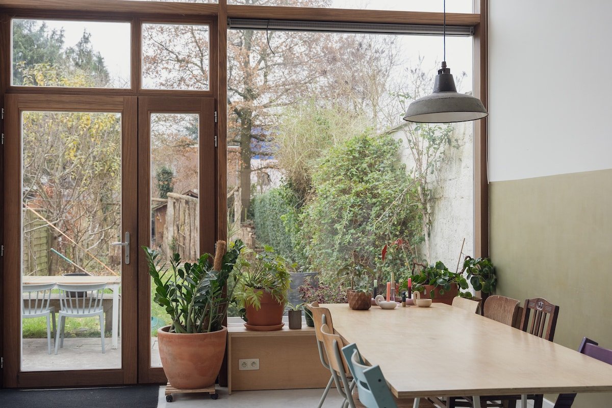 Welcome in our beautiful home in Ghent gallery image 2