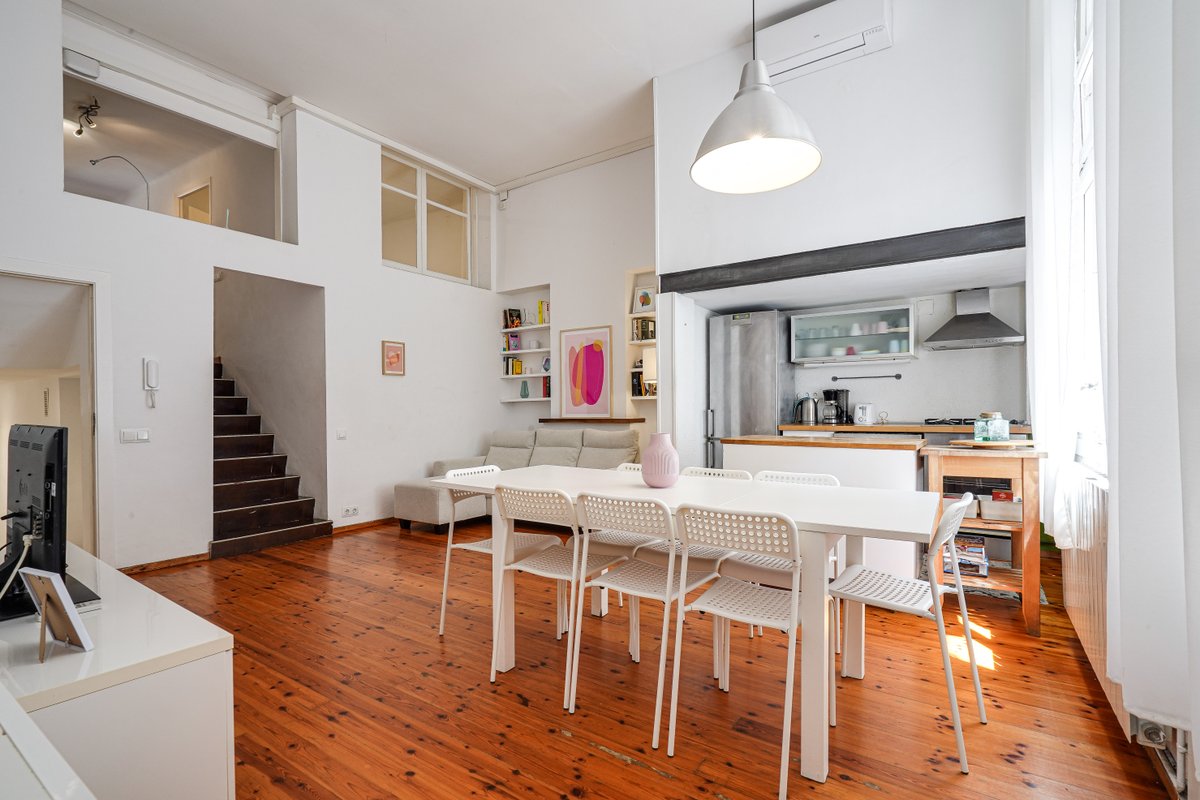 Walk to Fira Barcelona • Perfect for Groups