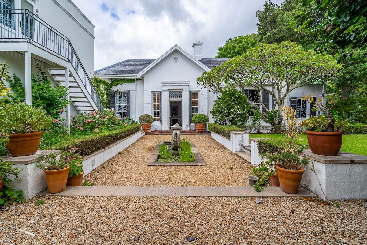 Beautiful heritage home in leafy Southern Suburbs gallery image 2