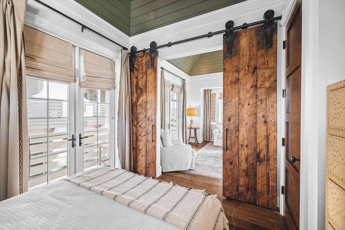 Rosemary: Private Heated Pool,Private Beach,Bikes gallery image 4