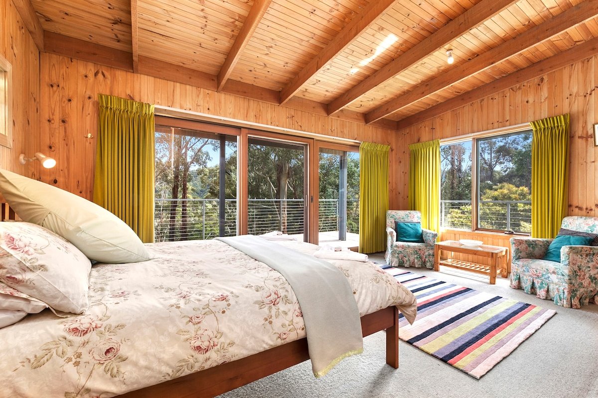 Hillside House gallery image 4