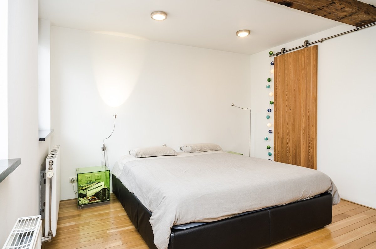 Charming apartment in the centre gallery image 5