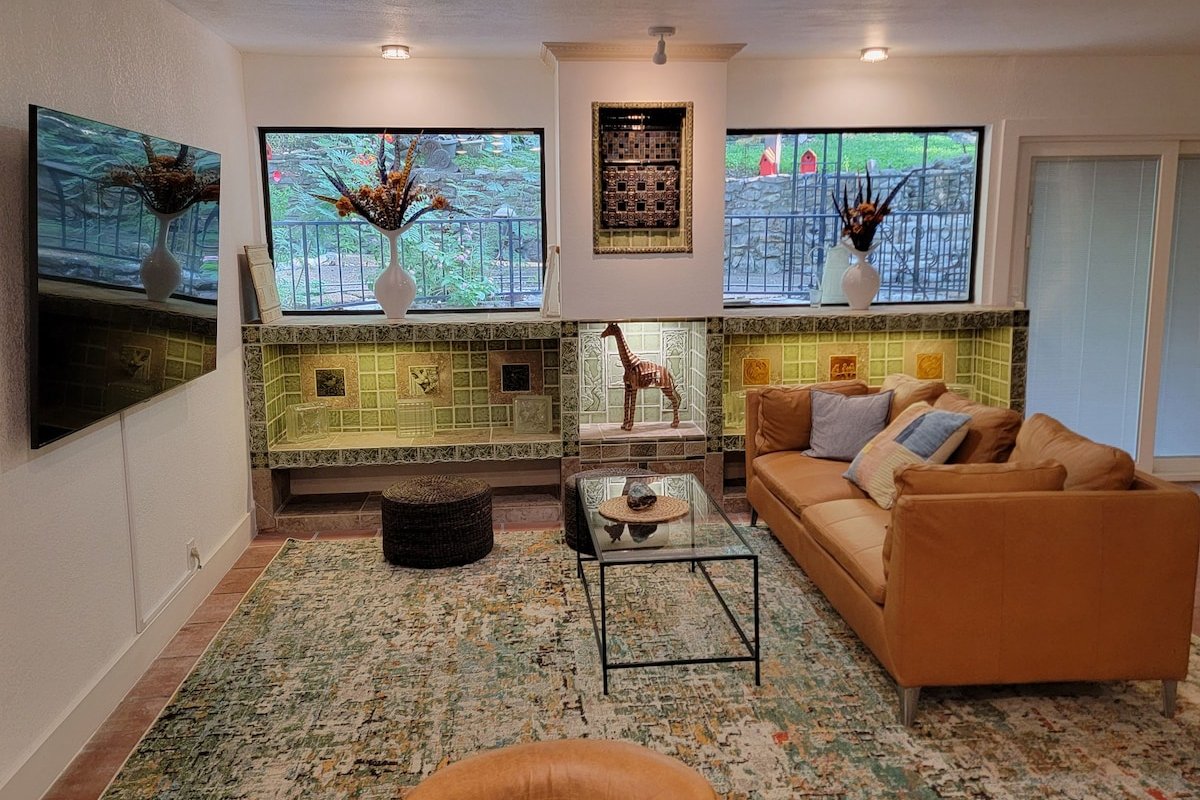 5bed/4bath & pool steps to Barton Springs & Zilker gallery image 5