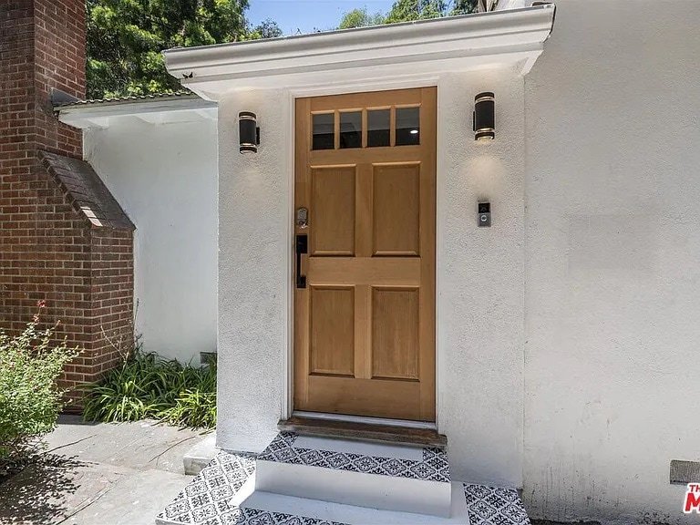 Villa Outpost in Hollywood Hills gallery image 5